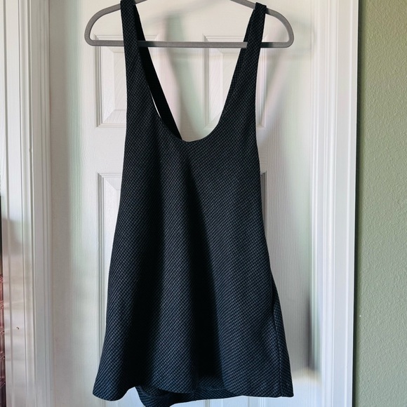 Zara pinafore Dress with tight houndstooth print. Women’s size medium - Picture 2 of 8